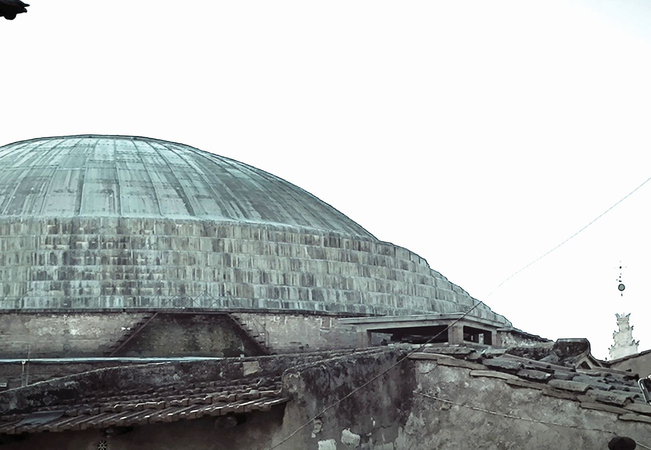 Appartamento a Roma - Above Pantheon Roof