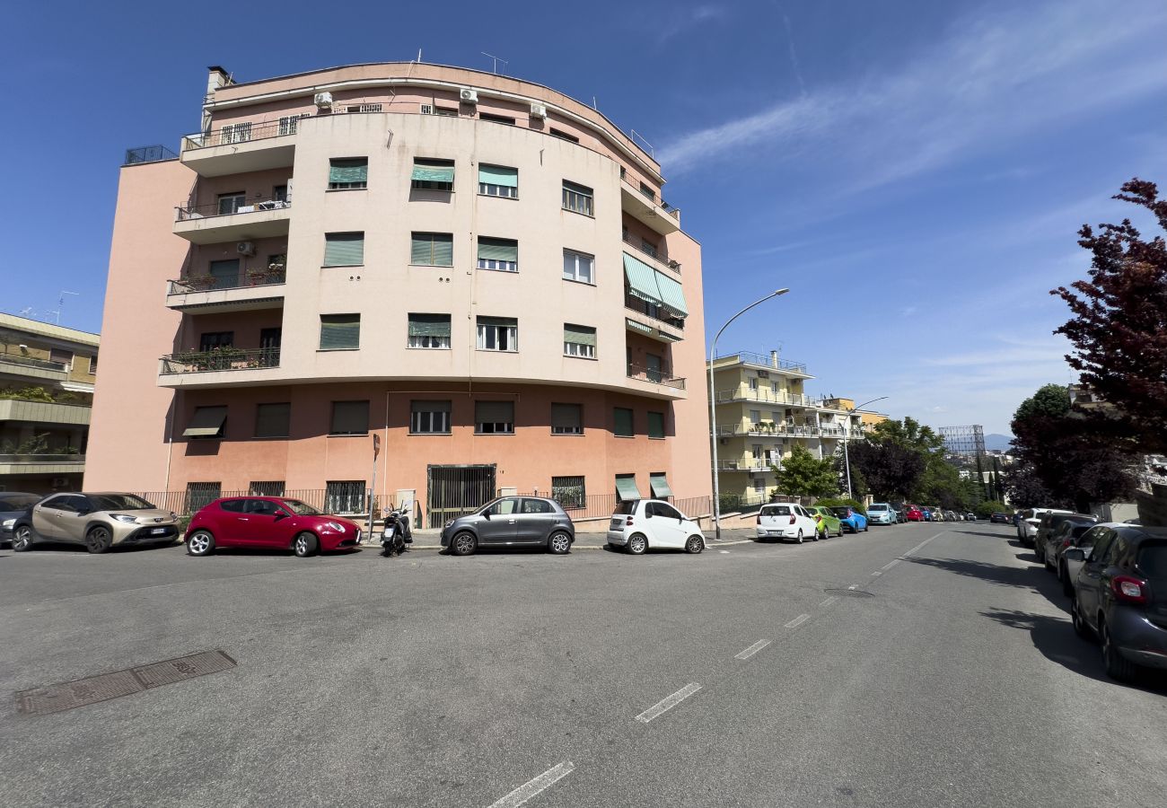 Appartamento a Roma - Lightsome and Large Family Apartment