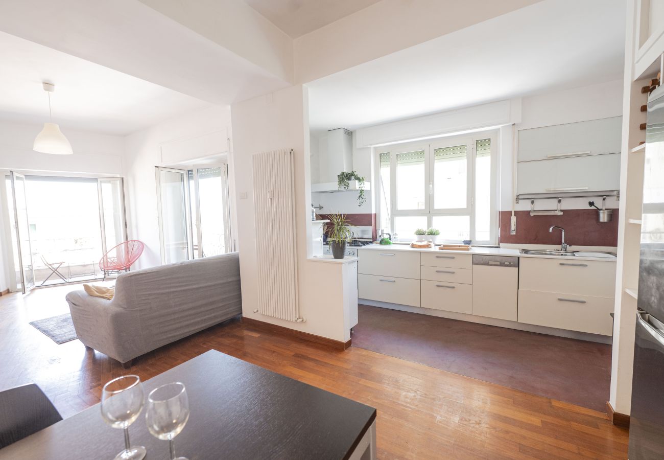 Appartamento a Roma - Lightsome and Large Family Apartment