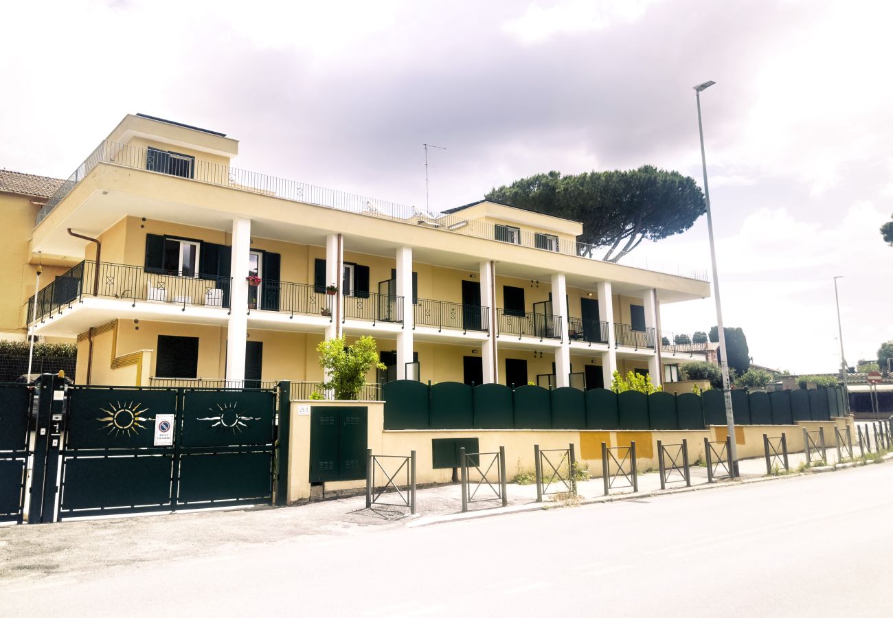 Appartamento a Roma - Terraced Apartment by the Ancient Appian Way 4