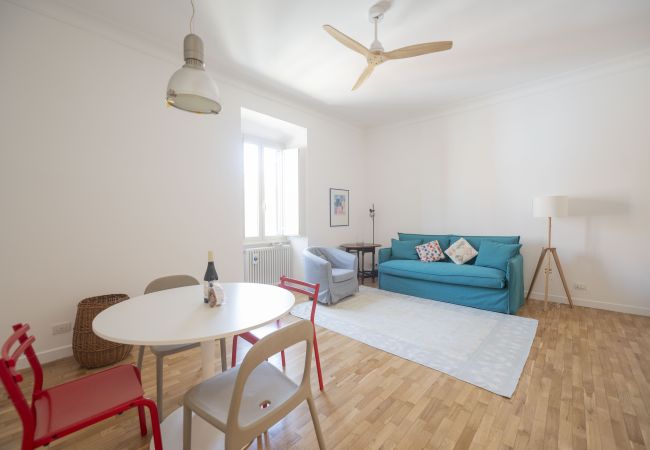  a Roma - Bright and Lovely Apartment in San Lorenzo