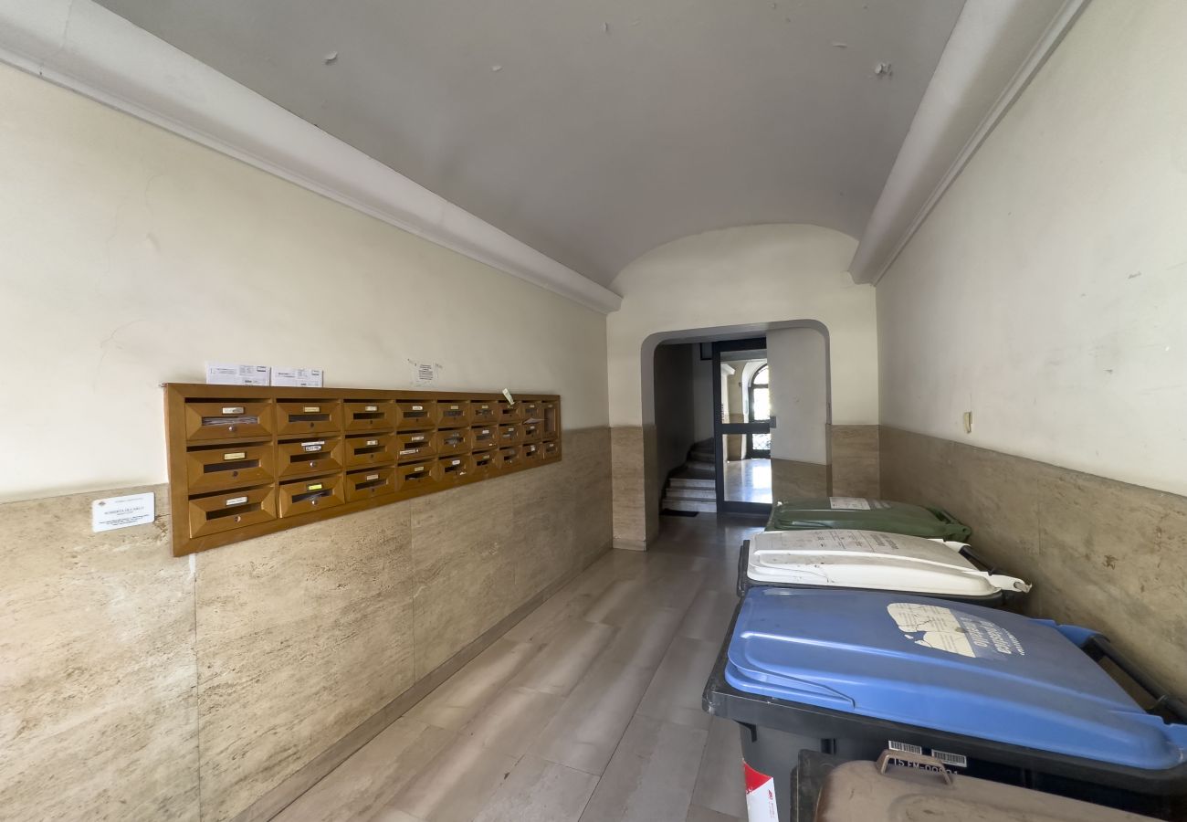 Appartamento a Roma - Bright and Lovely Apartment in San Lorenzo