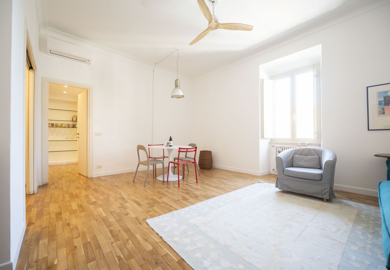 Appartamento a Roma - Bright and Lovely Apartment in San Lorenzo