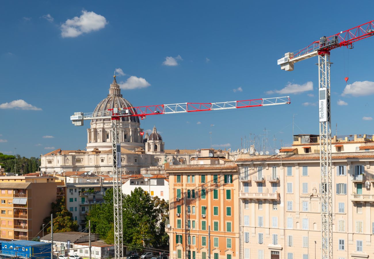 Appartamento a Roma - Luminous Family Apt with Balcony by St Peter's