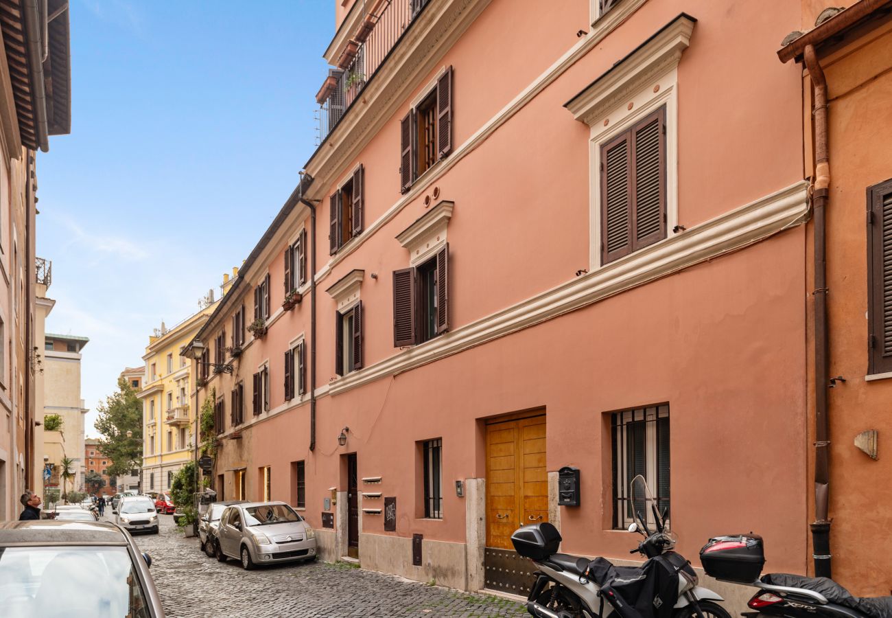 Appartamento a Roma - Trastevere Lovely Apartment