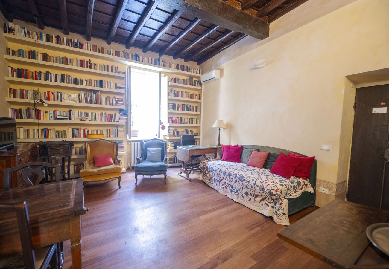 Apartment in Rome - Campo de Fiori Unique 2 BR Apartment