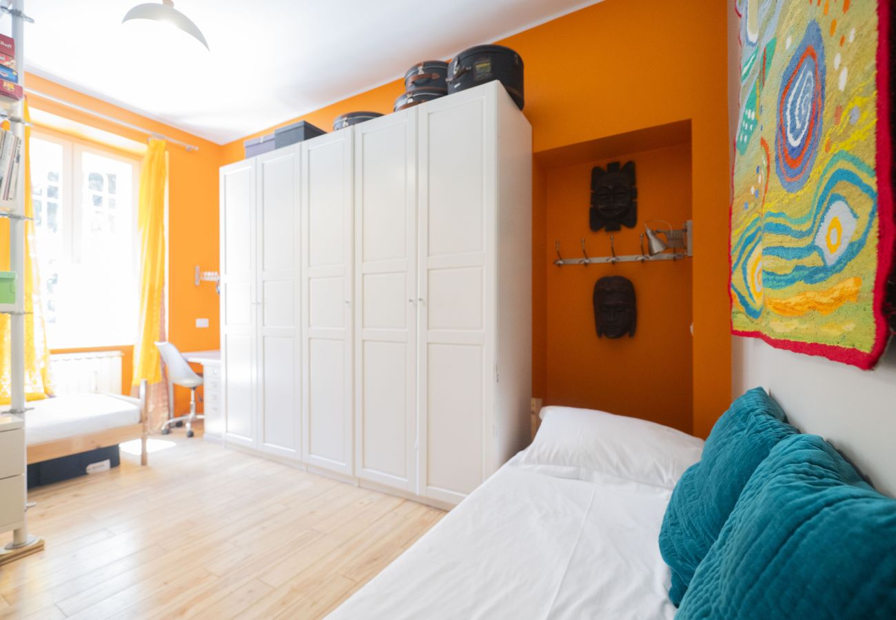 Apartment in Rome - Testaccio Colourful and Charming 2BR Apartment