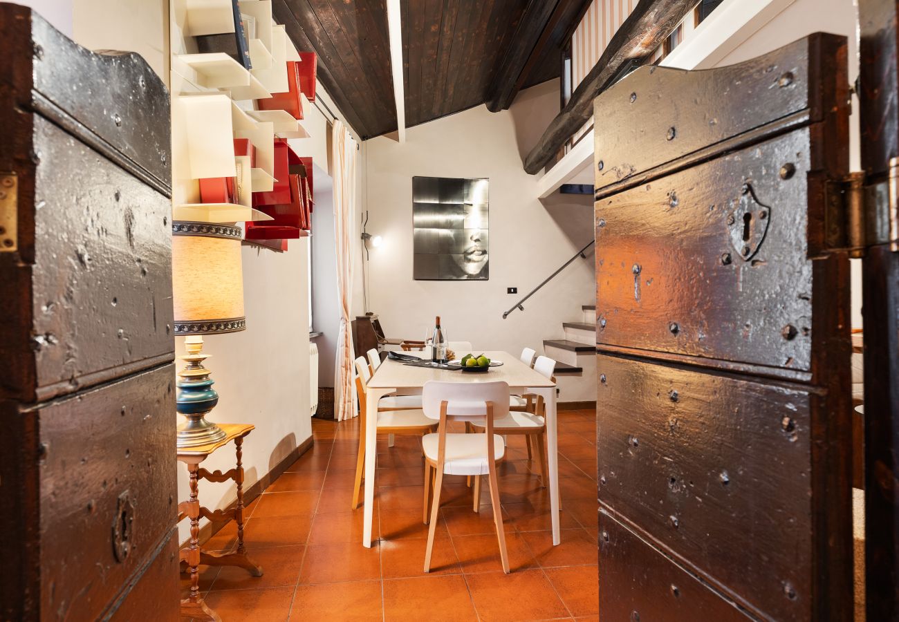 Apartment in Rome - Trastevere Lovely Apartment